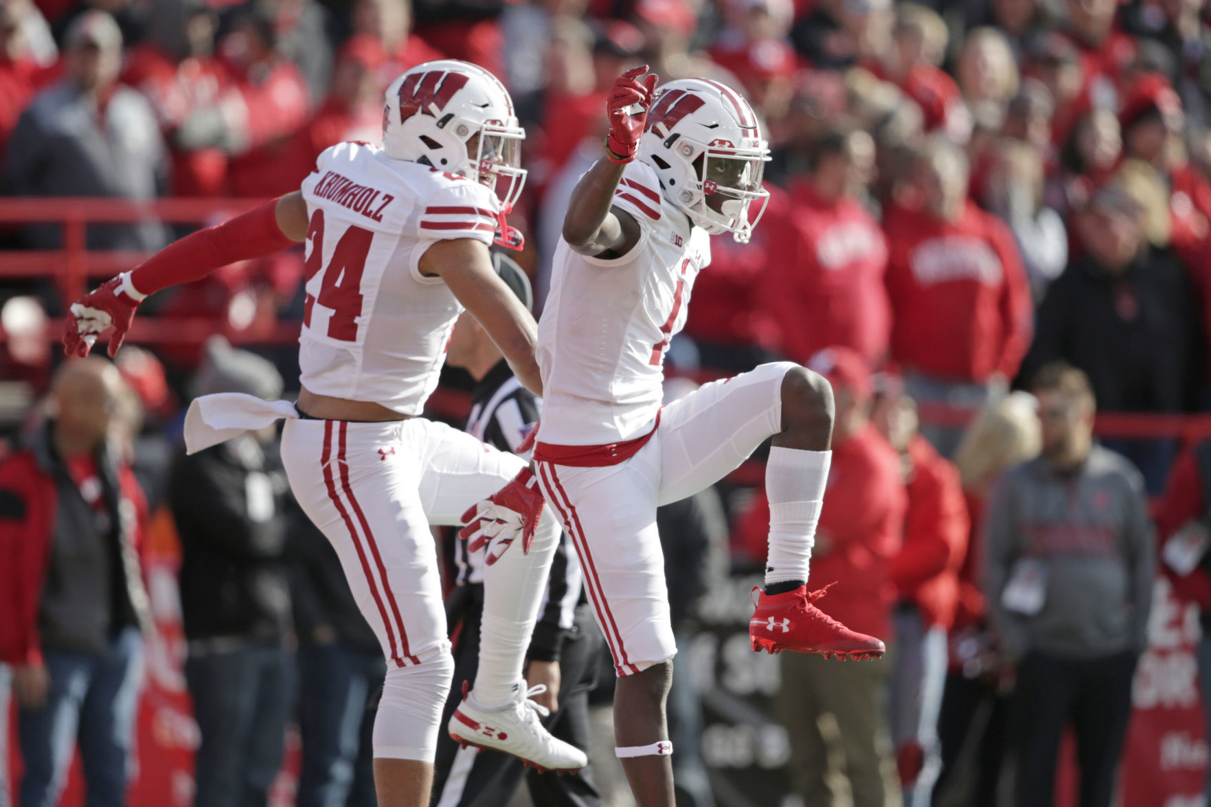 Badgers 37, Cornhuskers 21